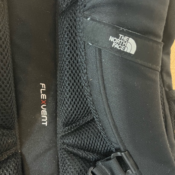 The North Face Jester Backpack Black Red Gray - Picture 7 of 14